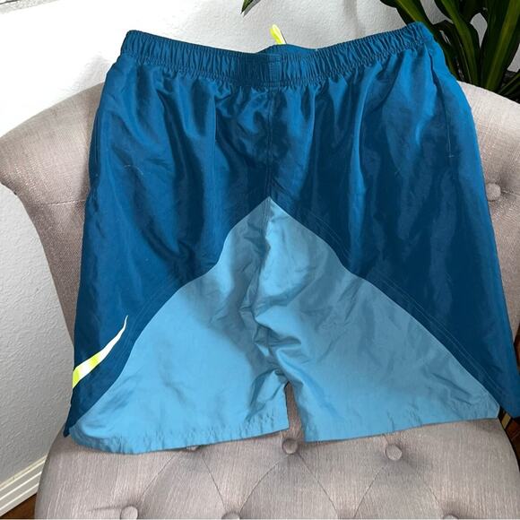 Nike Men’s Swim Trunks SwimSuit Men’s XL NEW - Picture 2 of 7
